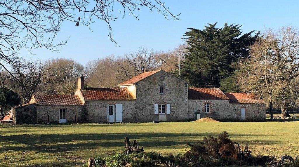Maison Avec Hectares à Vendre En Vendée